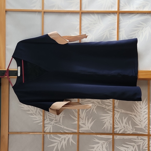 Dress - Picture 1 of 8